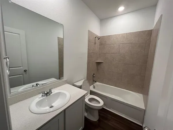 $2,050 | 5628 Elwood Drive, Forney, TX 75126