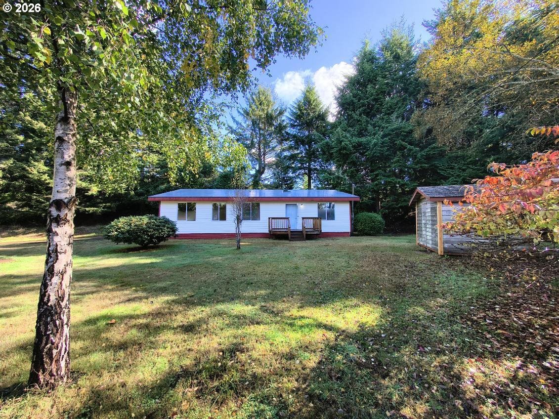 91136 Seaview Street Coos Bay, OR 97420 - Photo 1 of 19