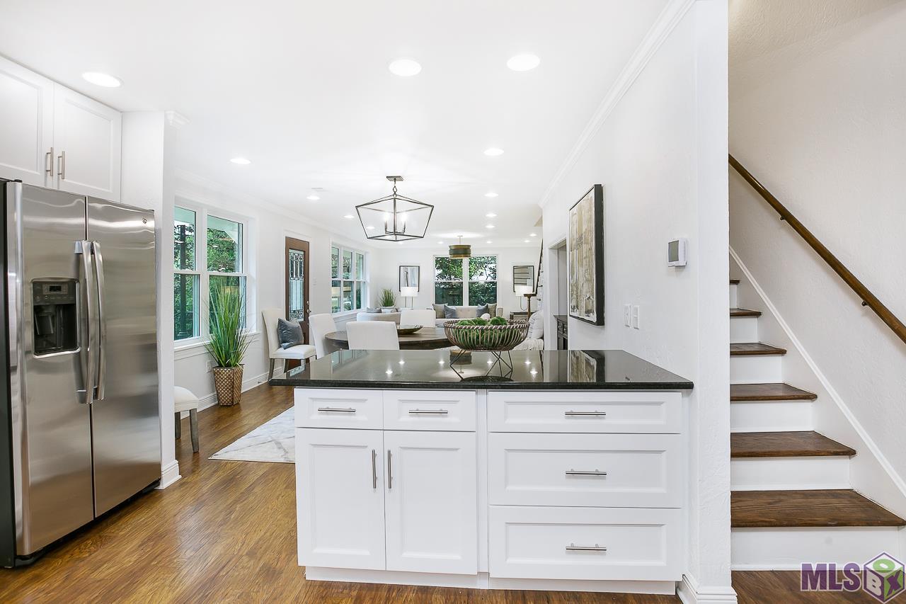 3118 Broussard Street Baton Rouge, LA 70808 - Photo 7 of 36 Gallery Image 7