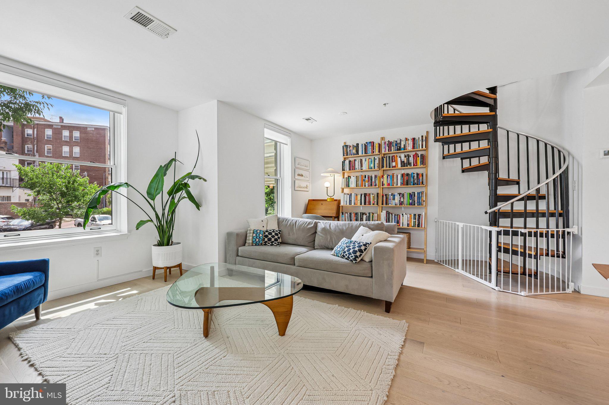 2627 Adams Mill Road Northwest, Unit 108 Washington, DC 20009 - Photo 3 of 43