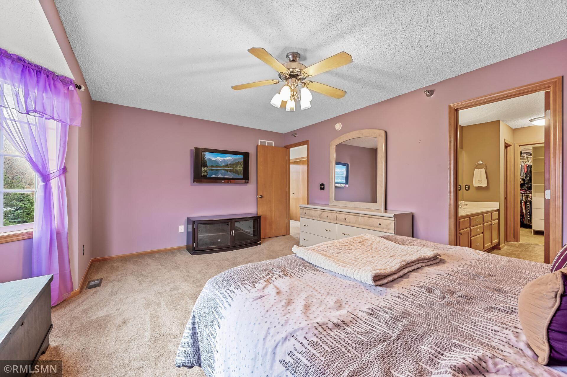 320 McKnight Road South, Unit 116 Maplewood, MN 55119 - Photo 17 of 31 Gallery Image 17