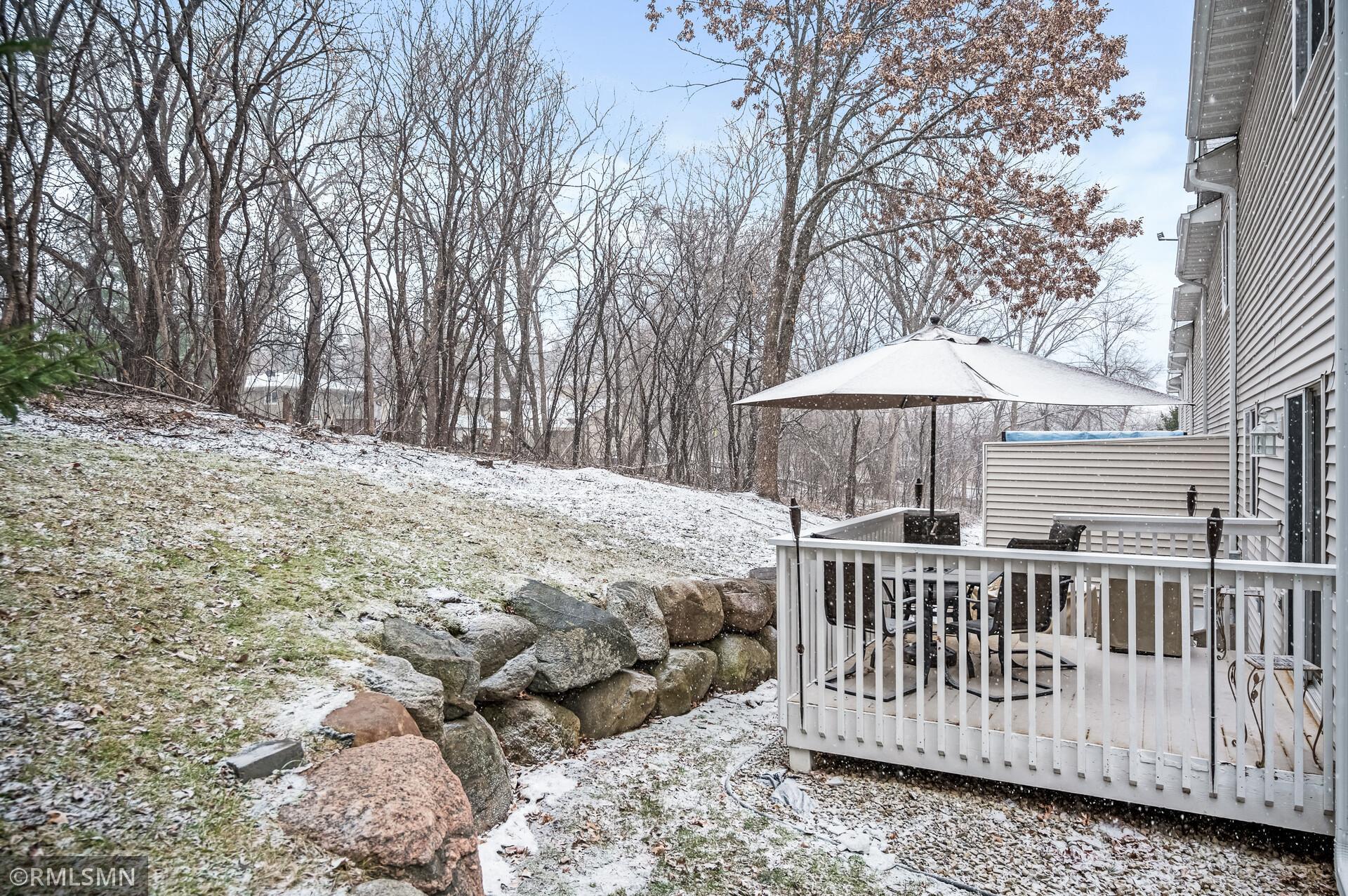 320 McKnight Road South, Unit 116 Maplewood, MN 55119 - Photo 29 of 31 Gallery Image 29