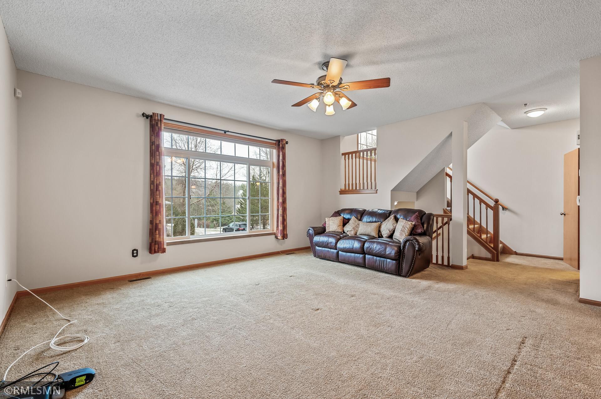 320 McKnight Road South, Unit 116 Maplewood, MN 55119 - Photo 5 of 31 Gallery Image 5