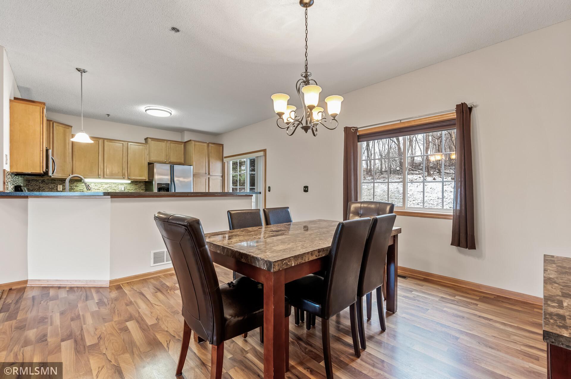 320 McKnight Road South, Unit 116 Maplewood, MN 55119 - Photo 7 of 31 Gallery Image 7