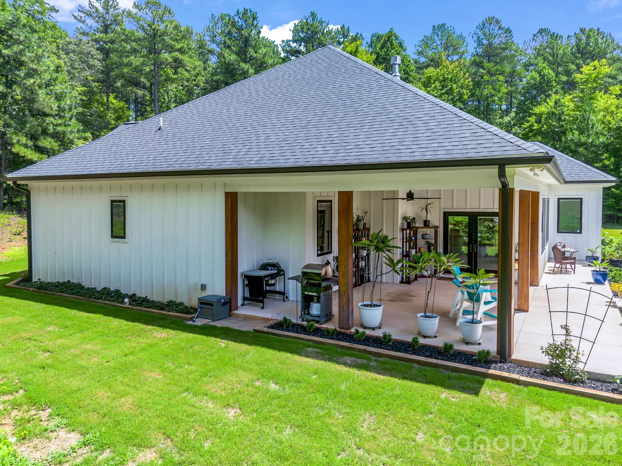 21 Walker Ridge Road Mill Spring, NC 28756 - Photo 40 of 47 Gallery Image 40