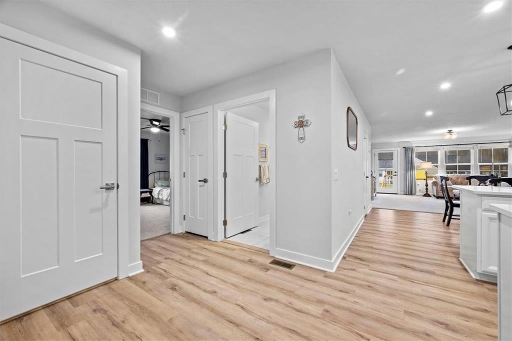 718 Celia Way Harmony, PA 16037 - Photo 3 of 23 a view of a living room