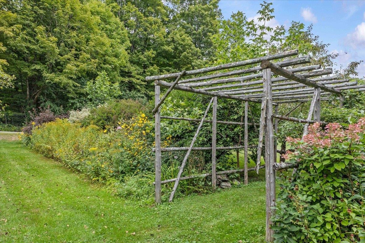 485 Barry Road Fairfield, VT 05455 - Photo 19 of 60 Gallery Image 19