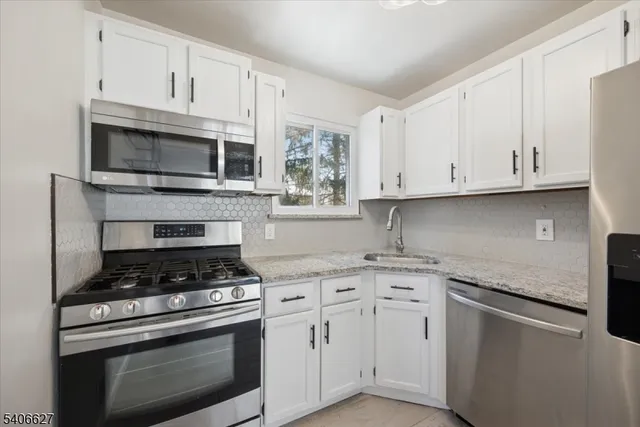 $3,000 | 64 Lorraine Terrace, Unit 2, Boonton, NJ 07005