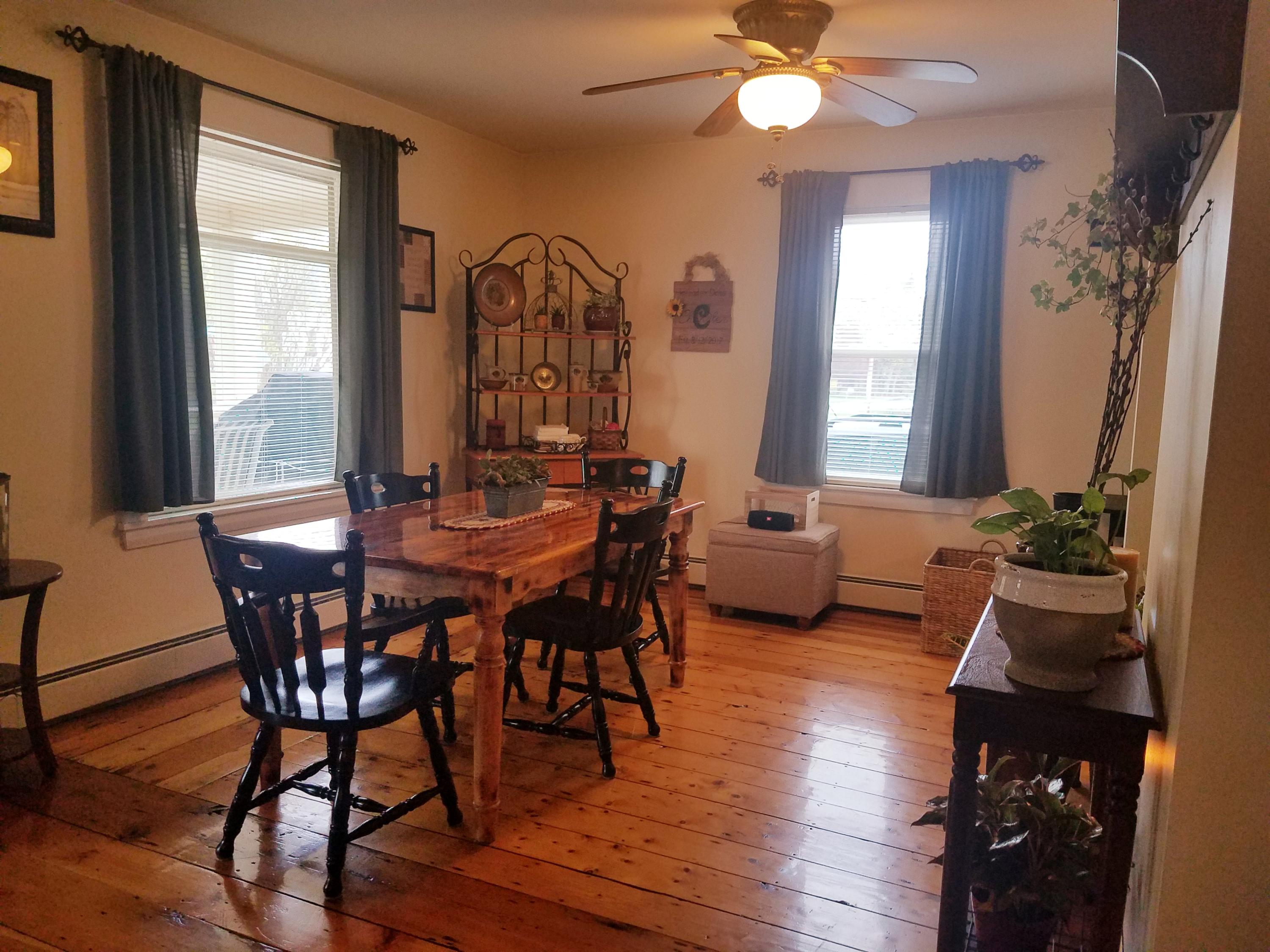 39 Lebanon Road Winterport, ME 04496 - Photo 8 of 19 Dining