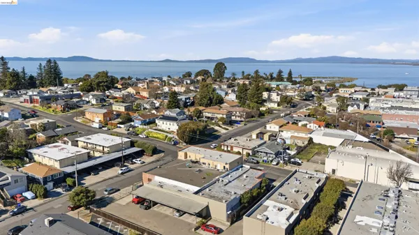 $800,000 | 511 Third Street, Rodeo, CA 94572