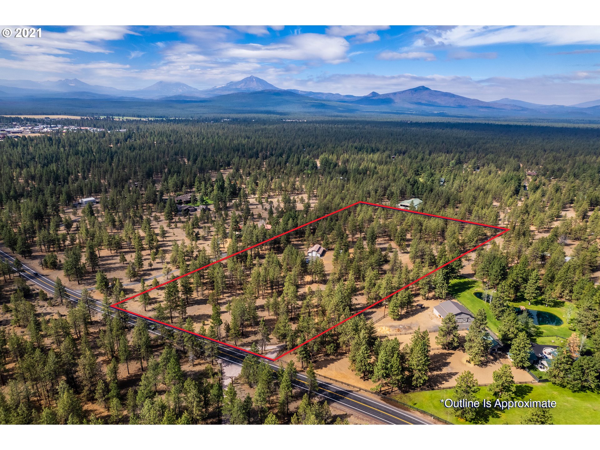 69421 Camp Polk Road Sisters, OR 97759 - Photo 3 of 8 Gallery Image 3