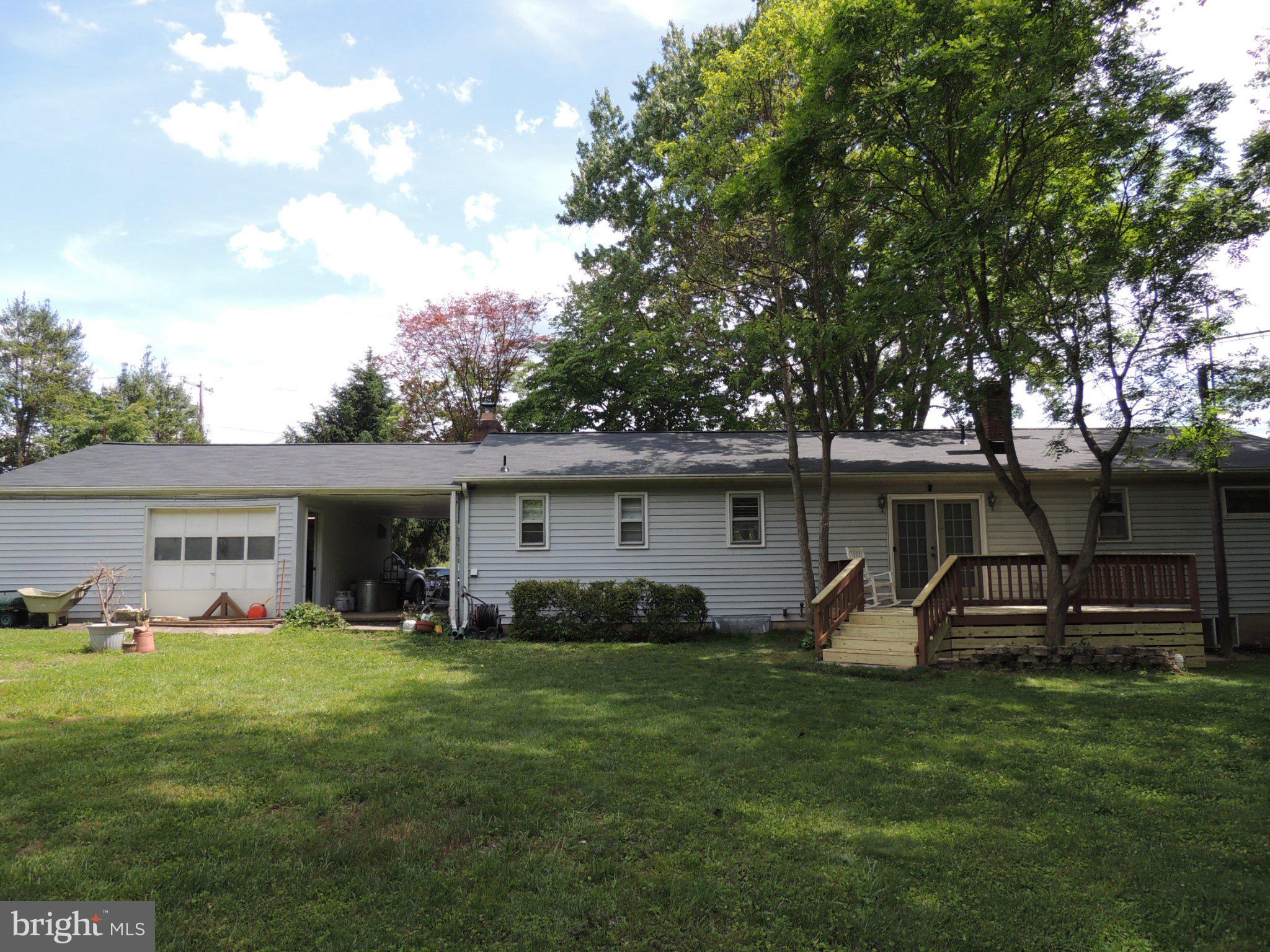5838 Oklahoma Road Sykesville, MD 21784 - Photo 5 of 72 Charming home with spacious yard.