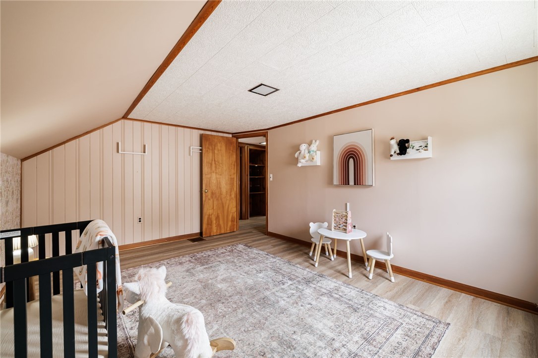 695 Eaton Road Irondequoit, NY 14617 - Photo 23 of 34