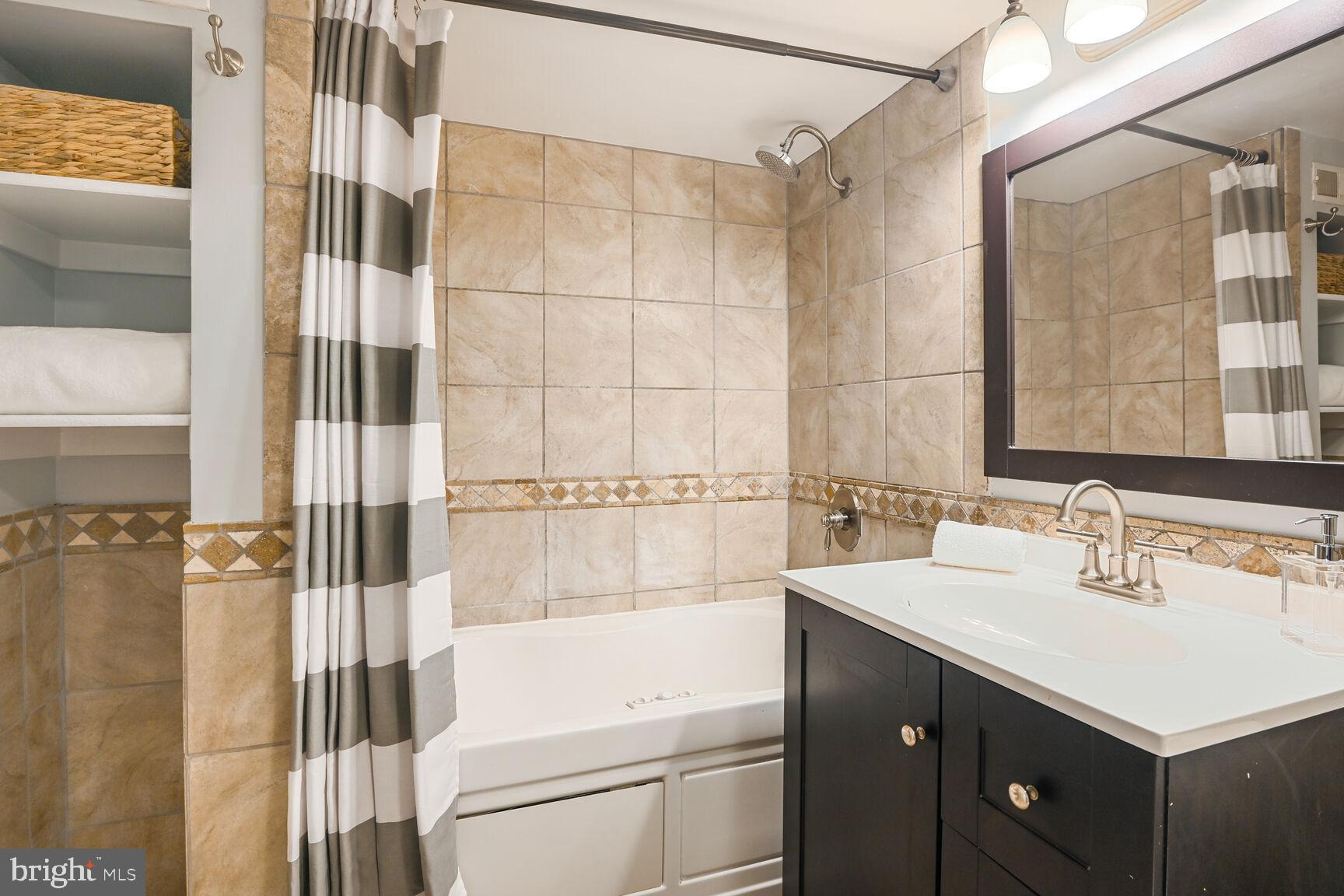 1441 Spring Road Northwest, Unit B1 Washington, DC 20010 - Photo 14 of 17 Gallery Image 14
