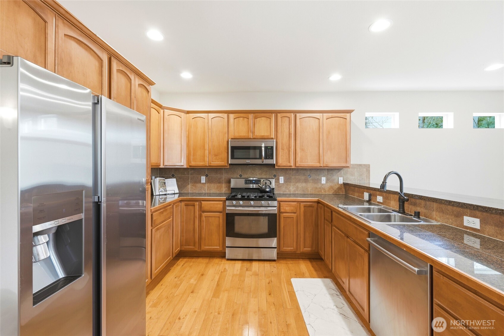 16306 37th Drive Southeast Bothell, WA 98012 - Photo 10 of 39