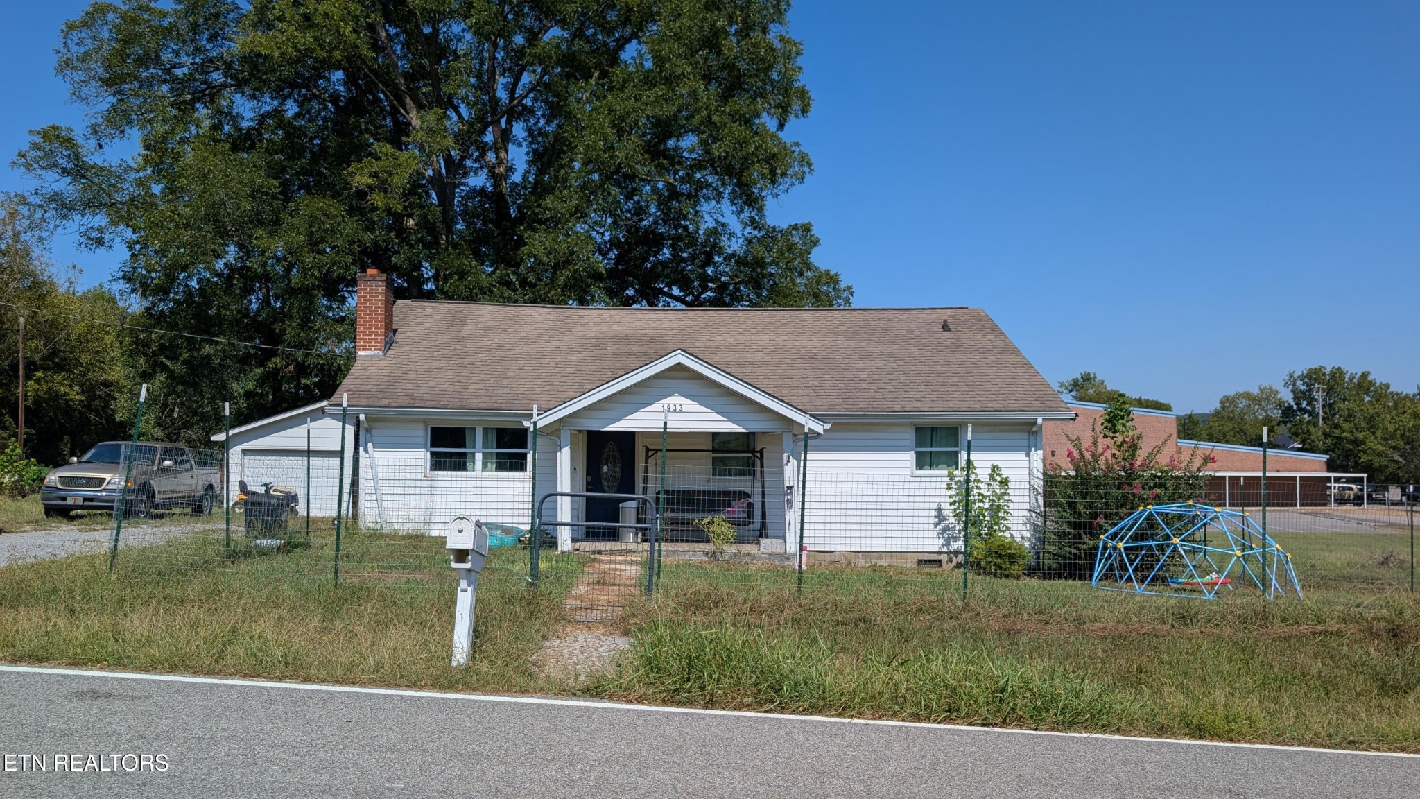 1933 Mountain Road Andersonville, TN 37705 - Photo 1 of 40 Gallery Image 1