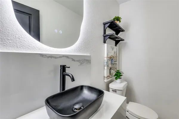 $799,900 | 3895 Antigua Circle, Dallas, TX 75244