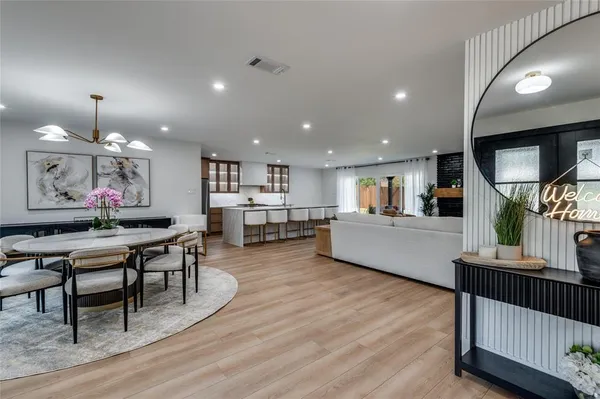 $799,900 | 3895 Antigua Circle, Dallas, TX 75244