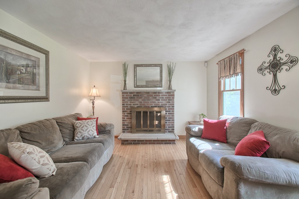 280 Trull Road Tewksbury, MA 01876 - Photo 7 of 19 Gallery Image 7