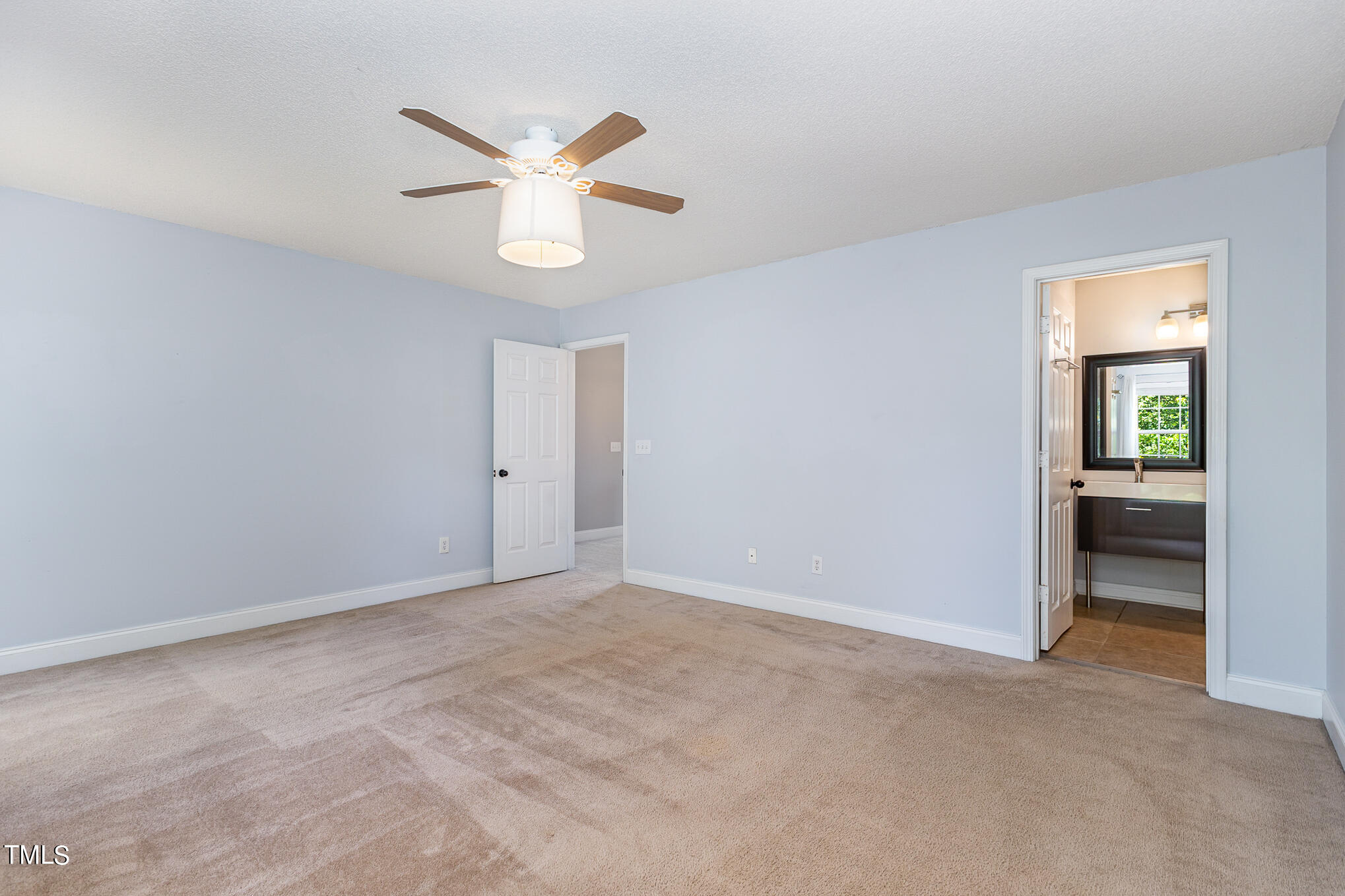 8814 Elizabeth Bennet Place Raleigh, NC 27616 - Photo 17 of 28 018_cy1a1726-edit