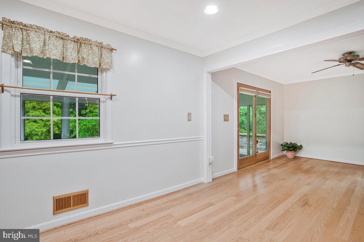 6221 Woodland Road Linthicum Heights, MD 21090 - Photo 14 of 47 Gallery Image 14