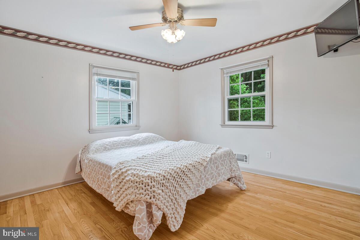 6221 Woodland Road Linthicum Heights, MD 21090 - Photo 25 of 47 Gallery Image 25
