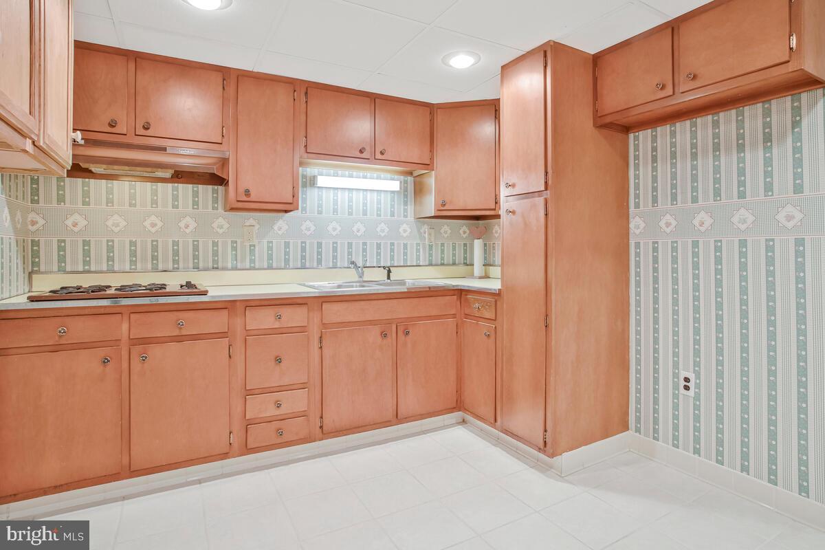 6221 Woodland Road Linthicum Heights, MD 21090 - Photo 37 of 47 Gallery Image 37