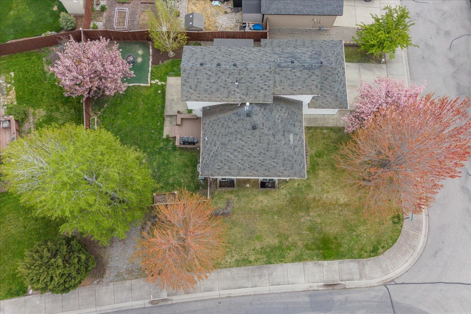 2022 North Rio Grande Lane Spokane Valley, WA 99016 - Photo 25 of 30
