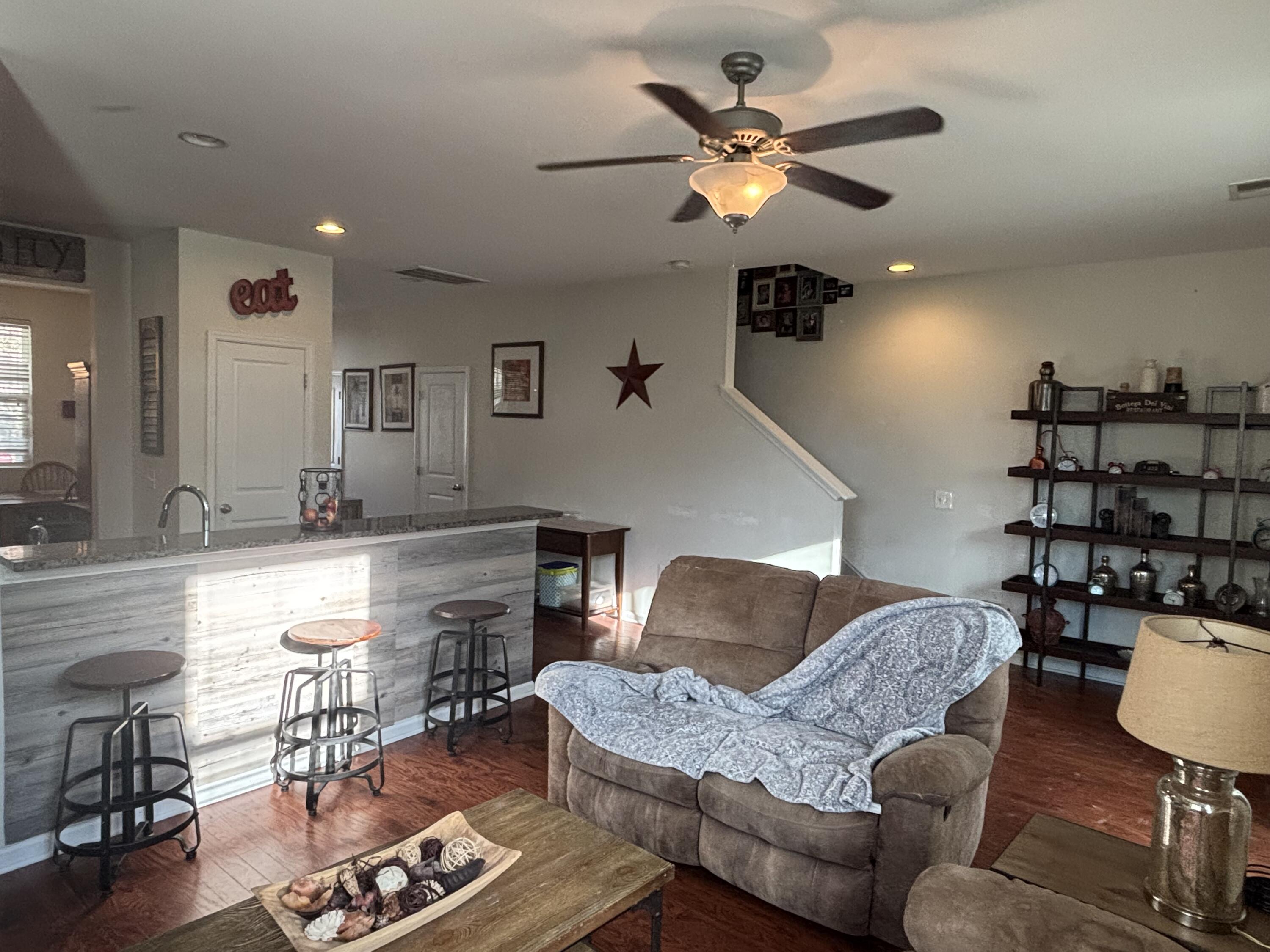 9090 Parlor Drive Ladson, SC 29456 - Photo 6 of 16 IMG_3664