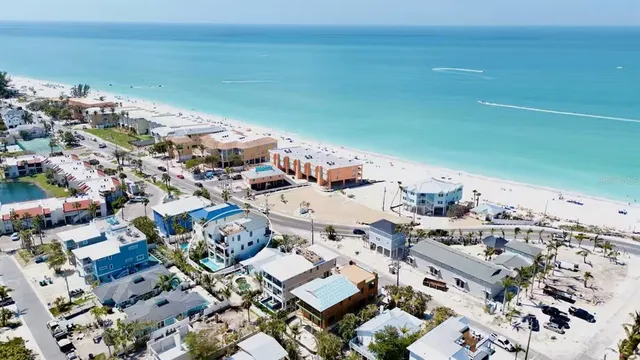 $3,890,000 | 2105 Avenue C, Bradenton Beach, FL 34217