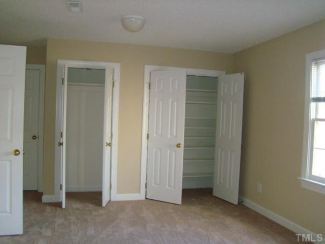 5708 Glenfiddich Way Raleigh, NC 27613 - Photo 5 of 11 Photo 5