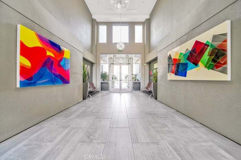 21 Gramercy, Unit 421 Irvine, CA 92612 - Photo 2 of 20