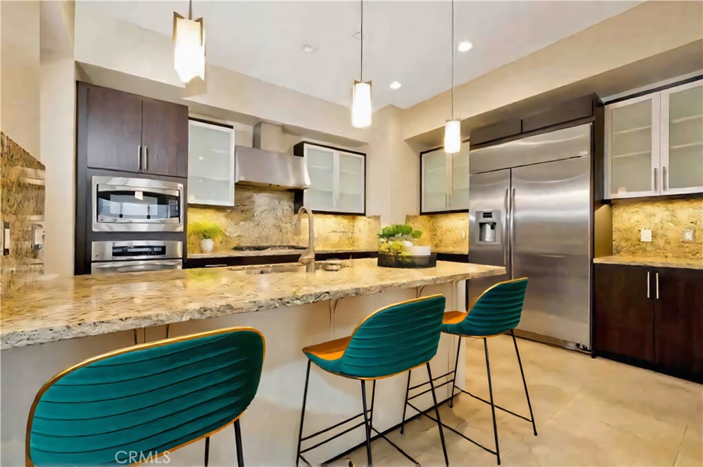 21 Gramercy, Unit 421 Irvine, CA 92612 - Photo 7 of 20