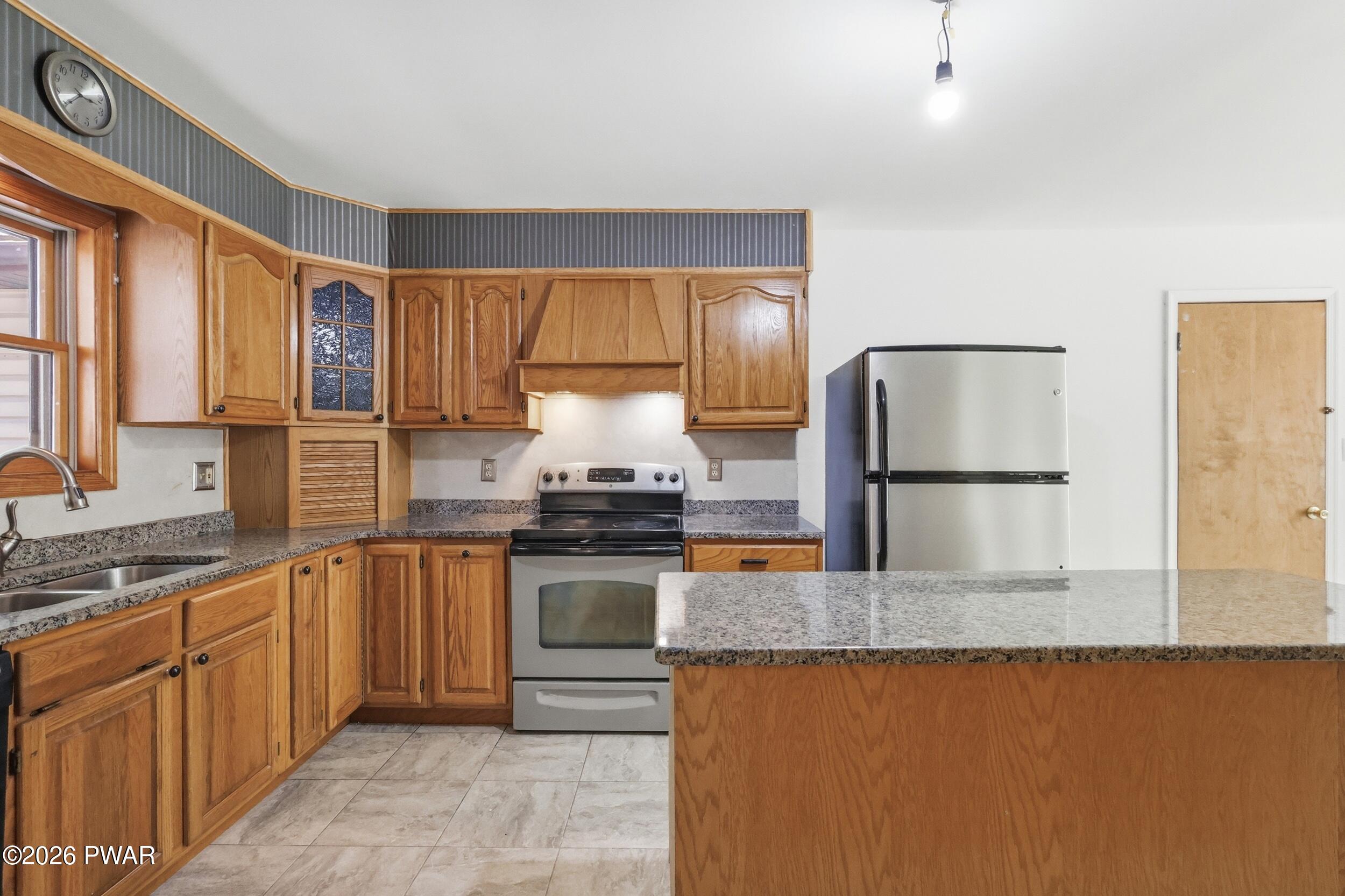 139 Huckleberry Road Newfoundland, PA 18445 - Photo 9 of 37