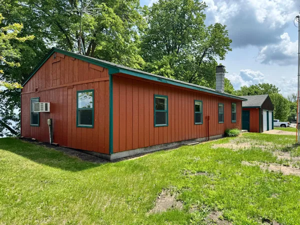 $525,000 | 43404 Bills Beach Road, Dent, MN 56528