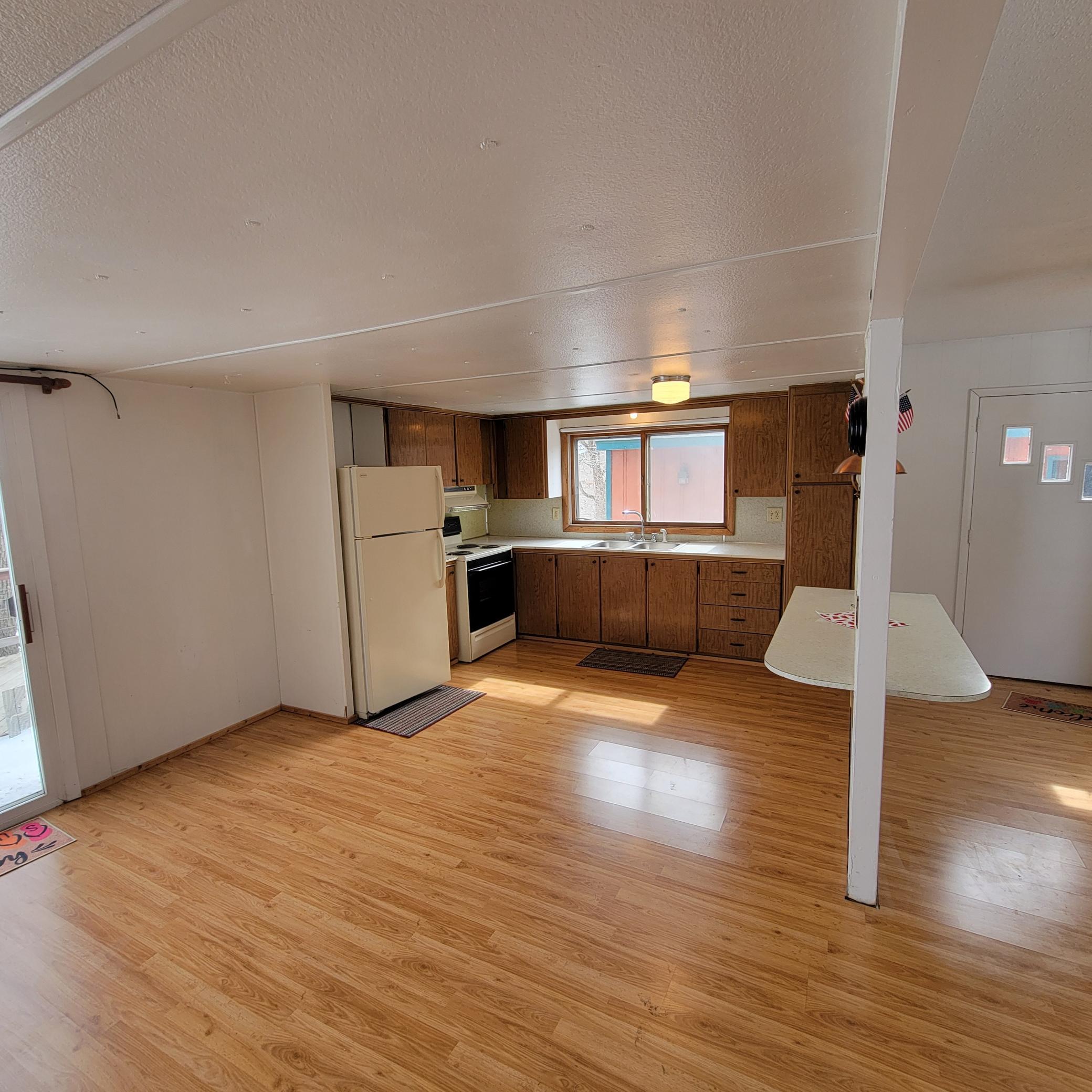 43404 Bills Beach Road Dent, MN 56528 - Photo 5 of 46