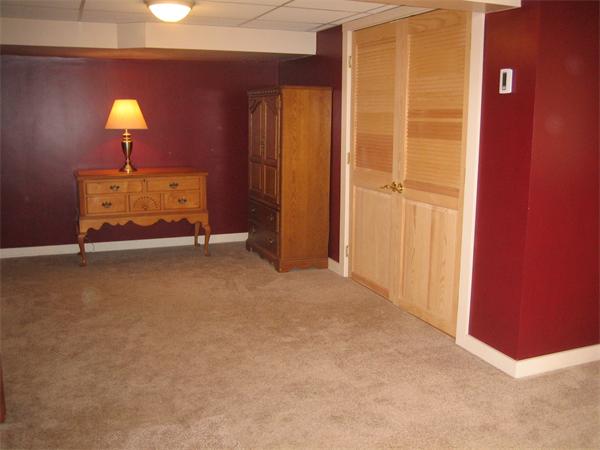 9 Forrest Road Westford, MA 01886 - Photo 17 of 22 Gallery Image 17