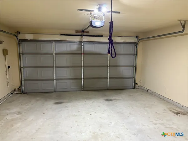 $1,850 | 374 Posey Pass, New Braunfels, TX 78132