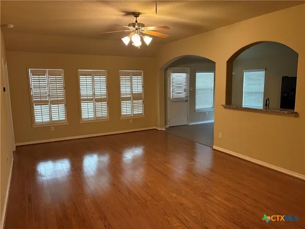 $1,850 | 374 Posey Pass, New Braunfels, TX 78132