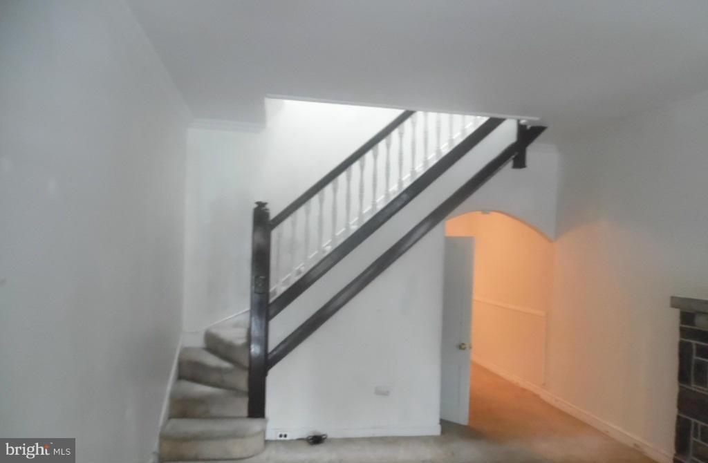 3522 Old York Road Baltimore, MD 21218 - Photo 3 of 18 Interior (General)