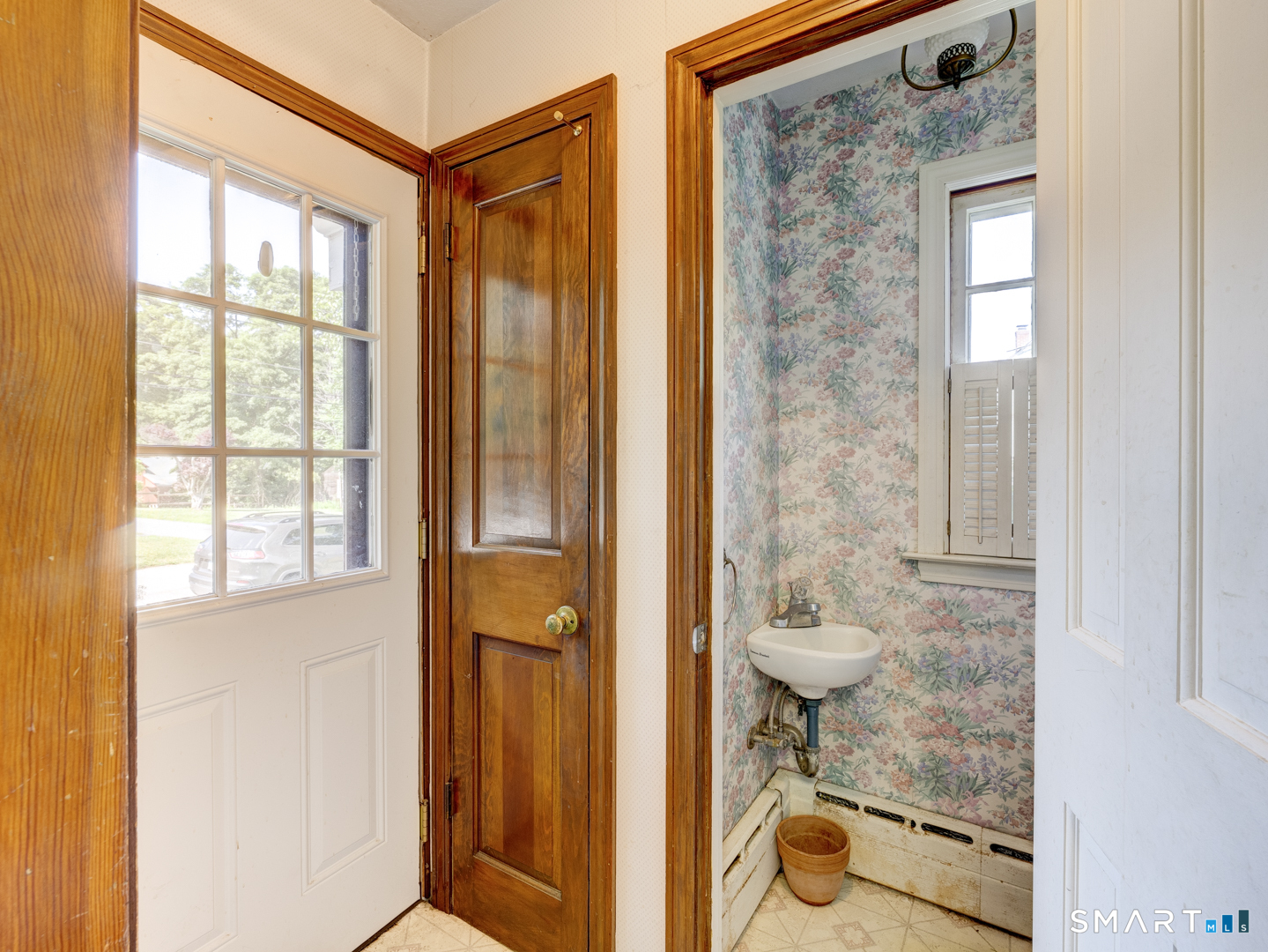 257 Walnut Street Windham, CT 06226 - Photo 22 of 39