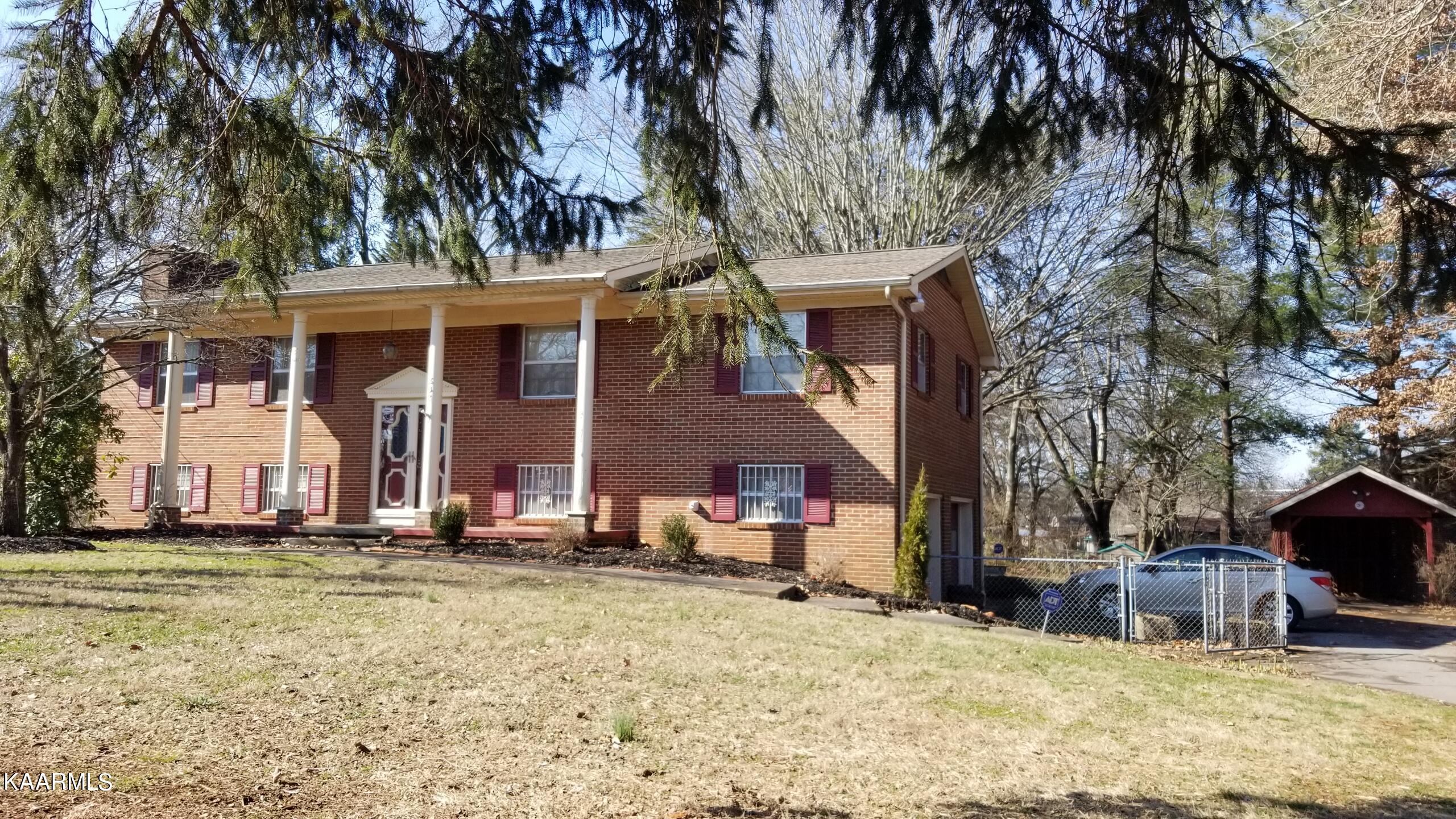 837 Roderick Road Knoxville, TN 37923 - Photo 1 of 1 20230203_114336