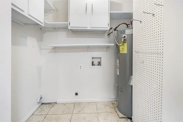 a view of walk in closet