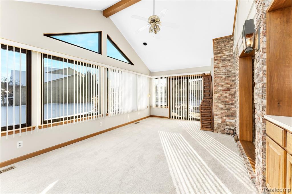 21565 Hall Road Woodhaven, MI 48183 - Photo 15 of 42