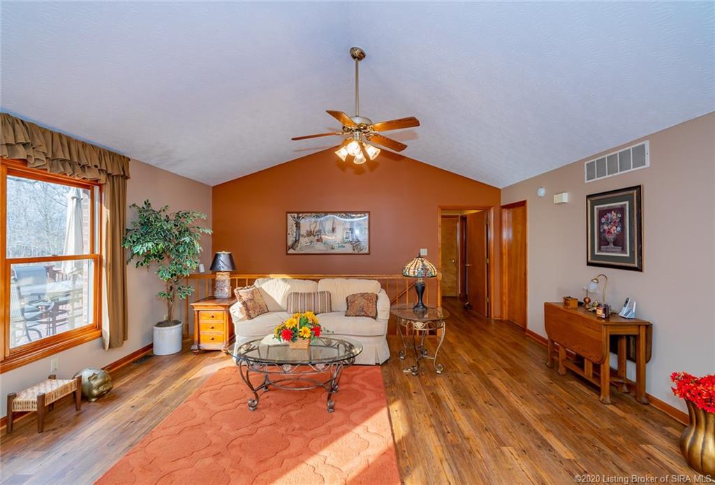 5657 St Marys Road Floyds Knobs, IN 47119 - Photo 12 of 37 Gallery Image 12