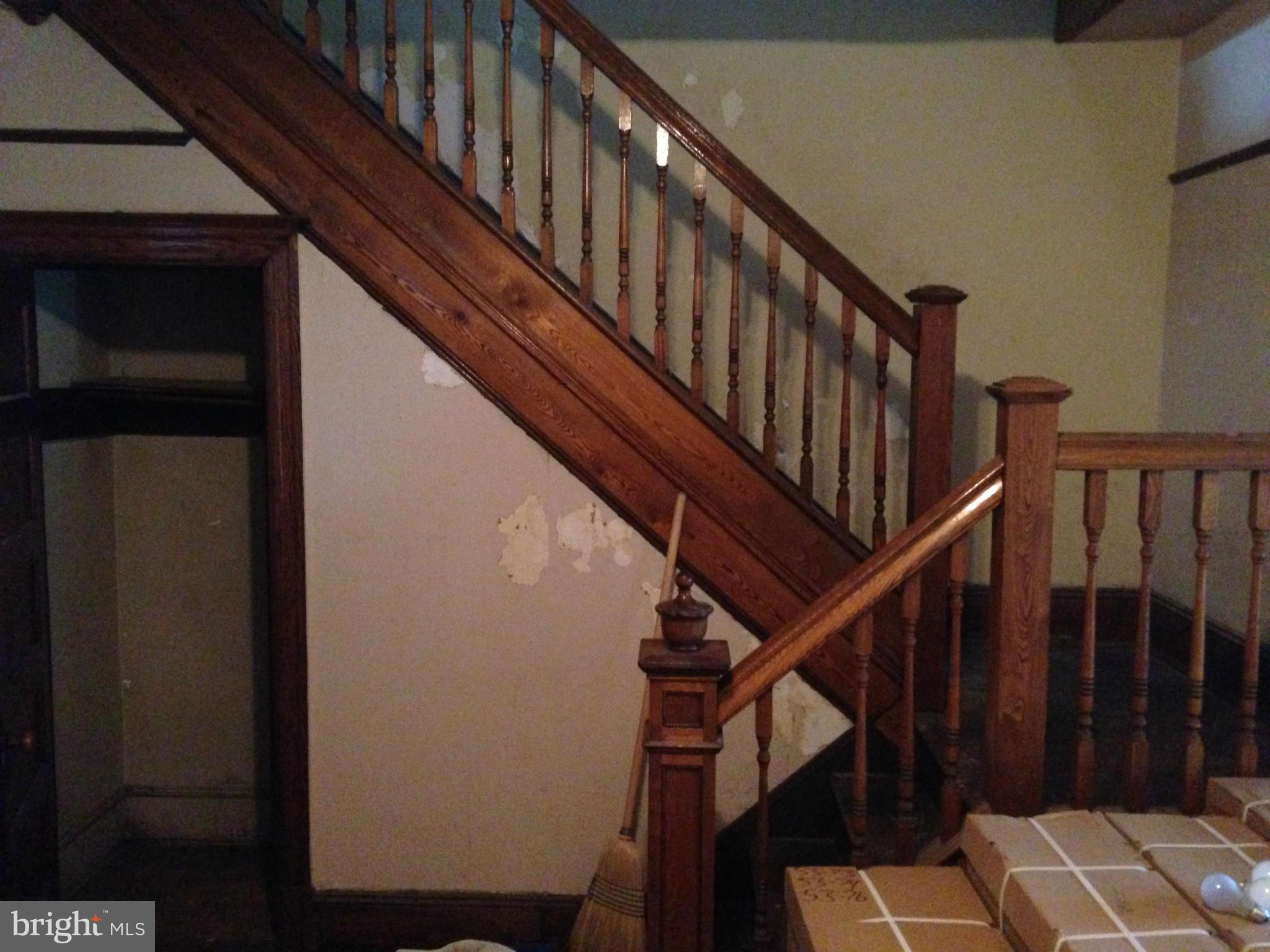 512 12th Street Northeast Washington, DC 20002 - Photo 7 of 19 Interior (General)