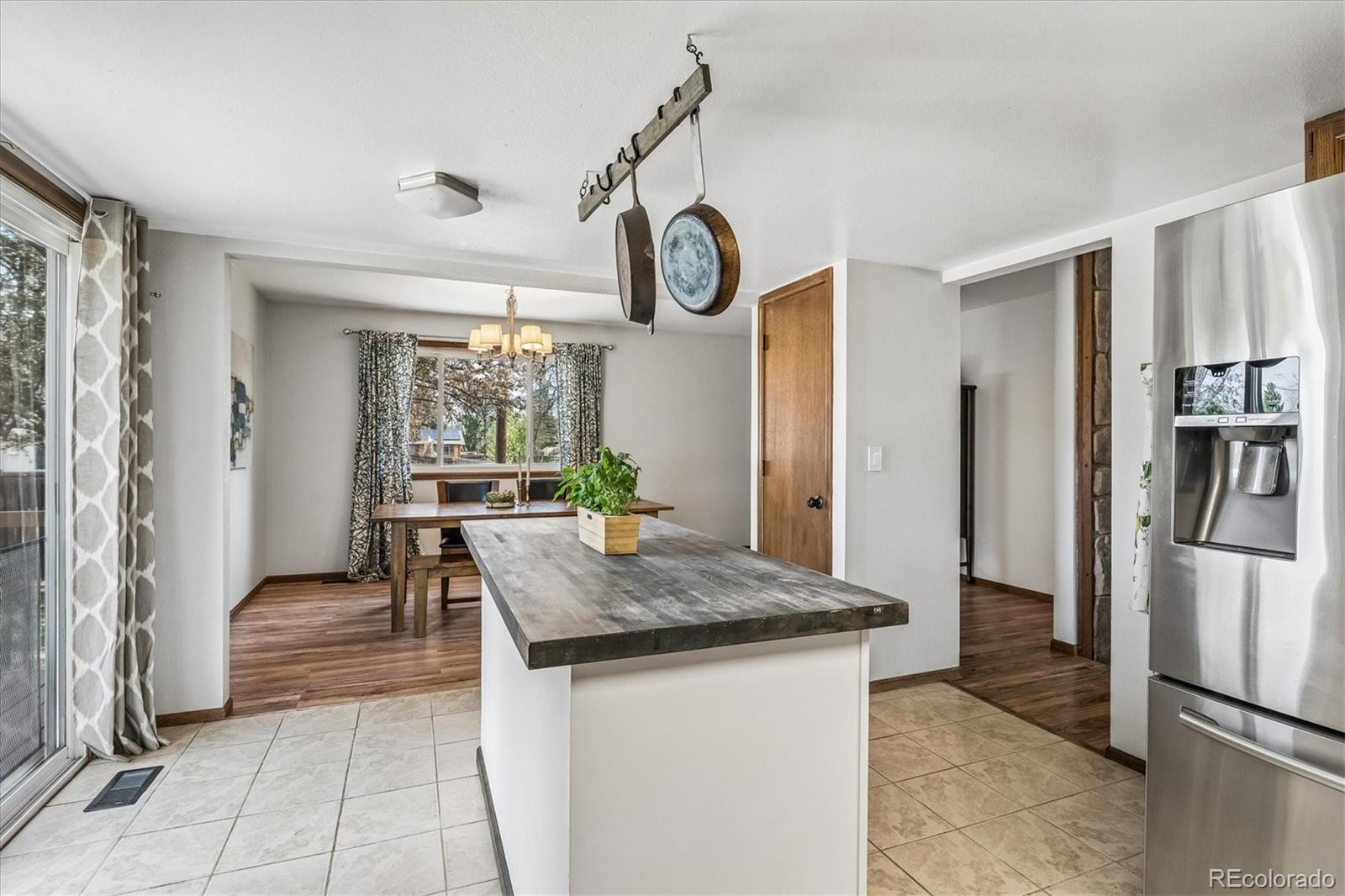 9516 Webster Way Broomfield, CO 80021 - Photo 10 of 31