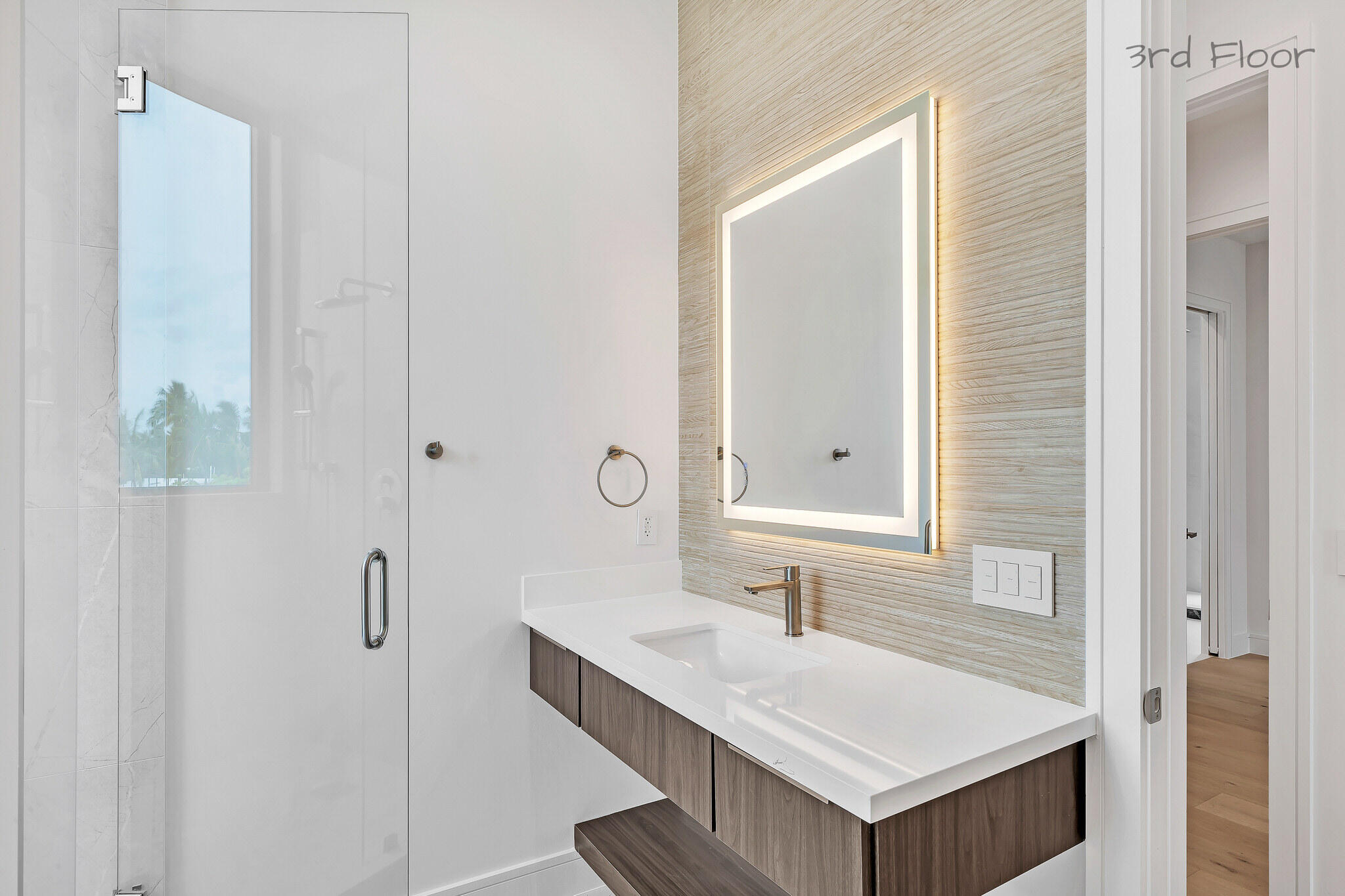 16 Seaside Avenue Key Largo, FL 33037 - Photo 110 of 140 Guest bedroom suite