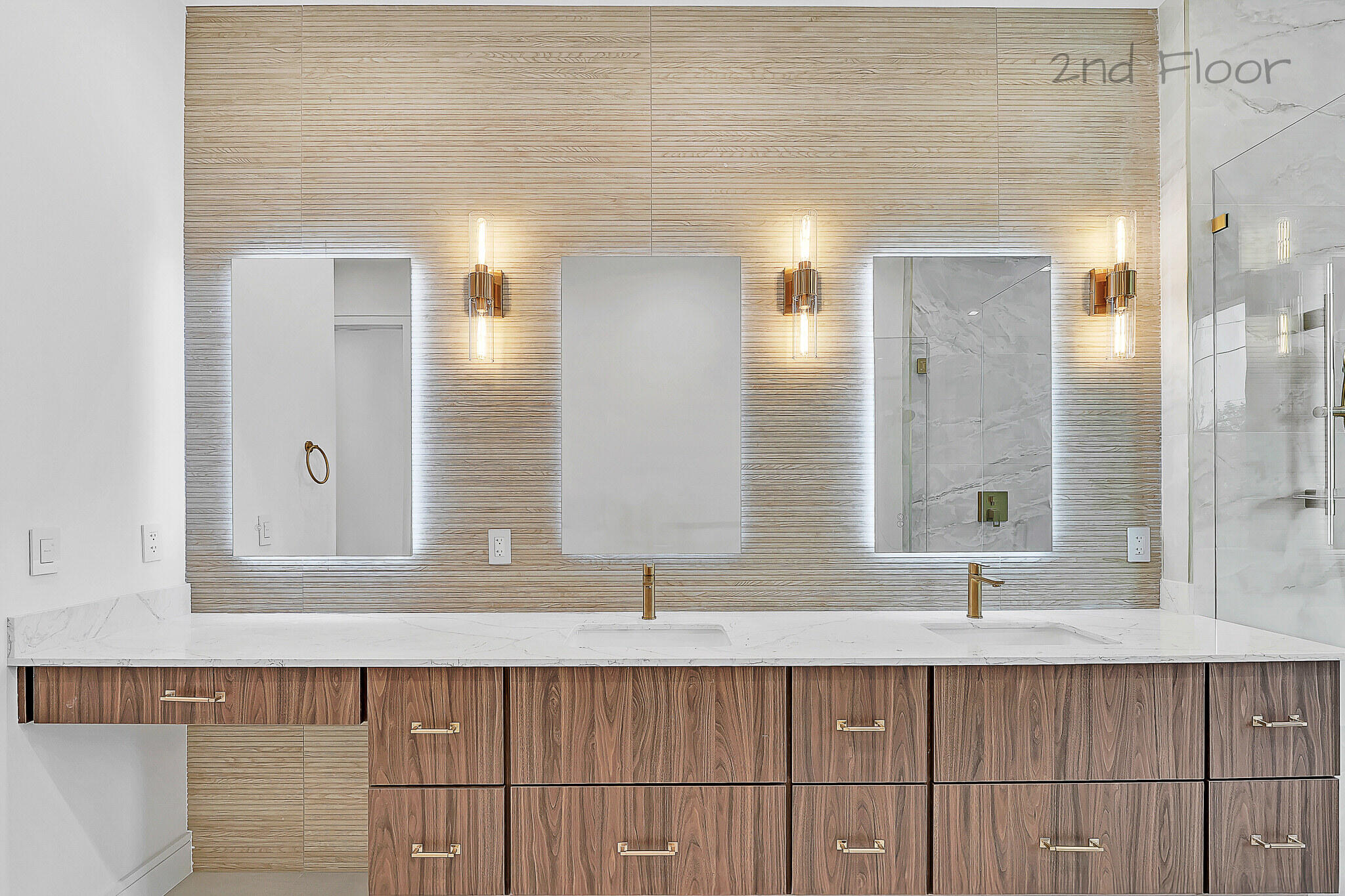 16 Seaside Avenue Key Largo, FL 33037 - Photo 58 of 140 a bathroom with a double vanity sink and a mirror