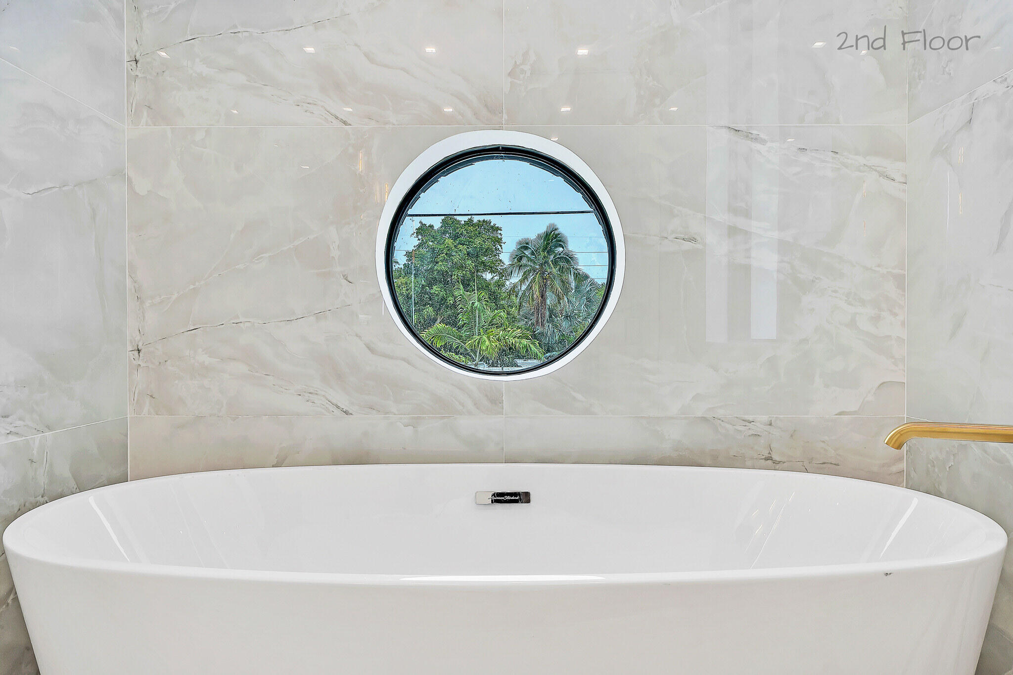 16 Seaside Avenue Key Largo, FL 33037 - Photo 61 of 140 Private and luxurious